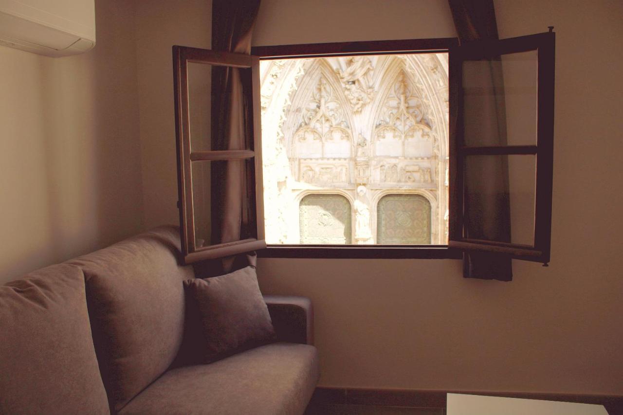 Appartamento Puerta De La Catedral Toledo Esterno foto